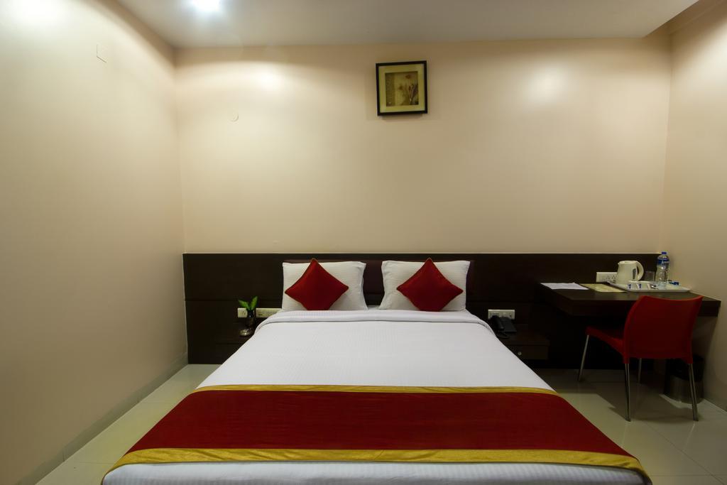 Hotel The Grand Continent à Bangalore Extérieur photo